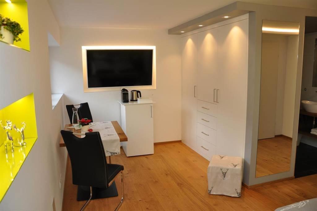 Ammann Marika Bed & Breakfast ฟานดันส์ ภายนอก รูปภาพ